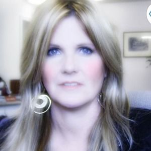 Meet your Posher, Harmony